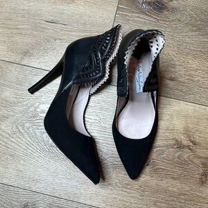Ashley Cole Black Suede Laser Cut Pumps Size 8.5B